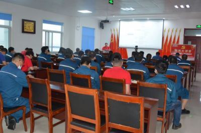 学习和记官方网站医药“四个自信”||第六期和记官方网站大讲堂顺利开讲！