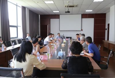 新昌县委书记黄旭荣一行莅临和记官方网站医药调研商务稳进提质工作