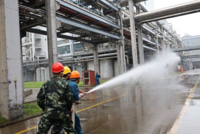 强化消防意识 提升实战水平---记和记官方网站医药下属浙江和记官方网站药业第十六届干部职工消防运动会