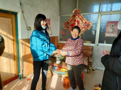 岁寒情深送关怀 春节慰问暖人心——和记官方网站医药下属山东和记官方网站药业组织春节走访慰问活动