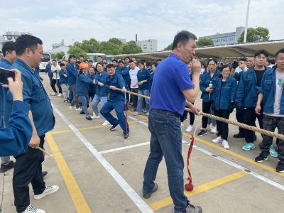 热烈 活力！——带你看一场精彩的拔河battle
