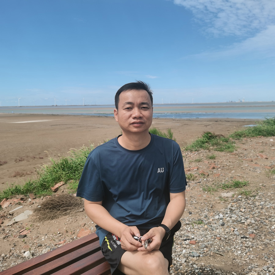 2022年度和记官方网站医药金穗奋斗者——钟志军